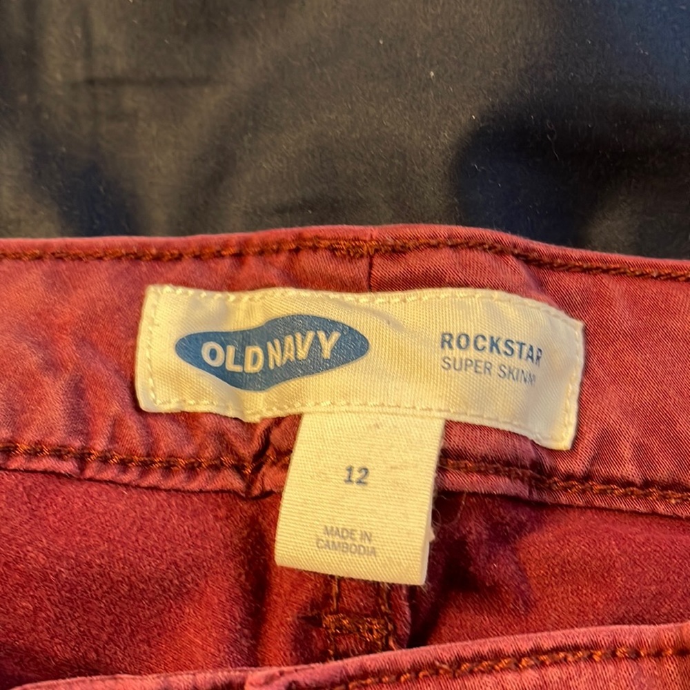 Old Navy Rockstar super skinny jeans - burgundy color - size 12